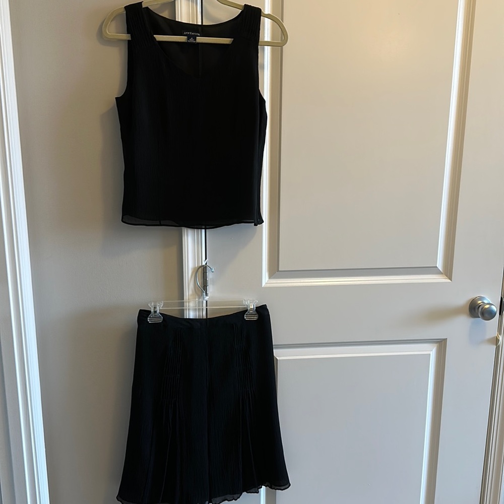 Matching silk crepe skirt and top set